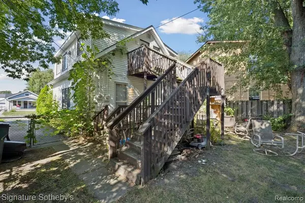 Fenton, MI 48220,250 Spencer Street