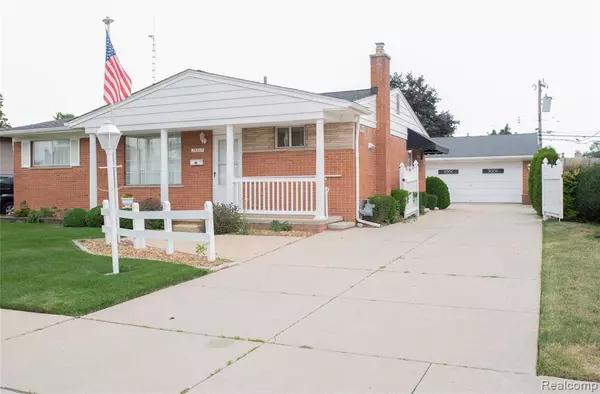 Riverview, MI 48193,14217 Huntington Street