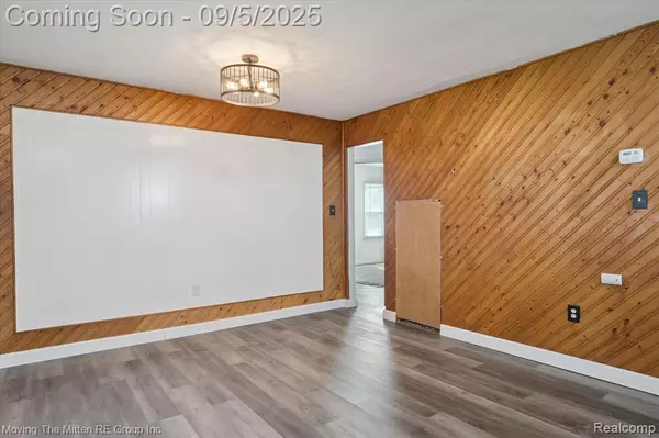 Garden City, MI,28663 Birchlawn Street