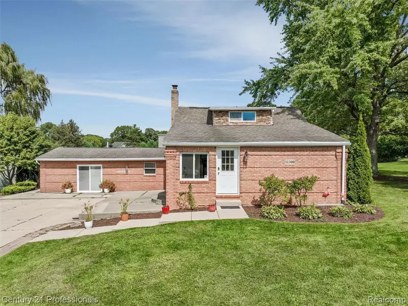 11300 Andersonville Road, Davisburg, MI 48350