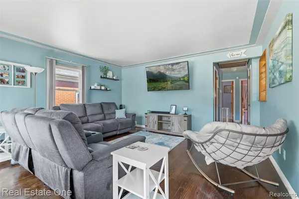 Lincoln Park, MI 48146,524 Pagel Avenue