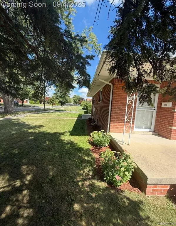 Dearborn Heights, MI 48127,24650 Belton Lane