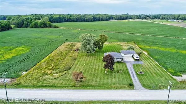 Columbus, MI,9772 Crawford Road
