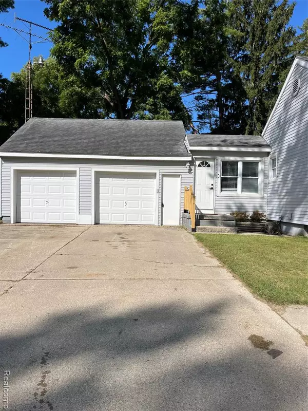 Flushing, MI 48433,1513 N Seymour Road