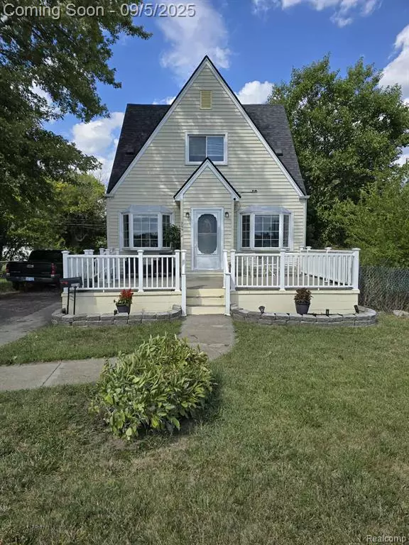 Garden City, MI,29518 Beechwood Street