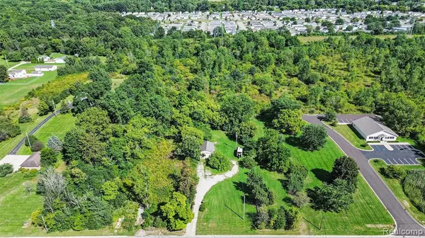 Burton, MI 48519,3361 S Center Road