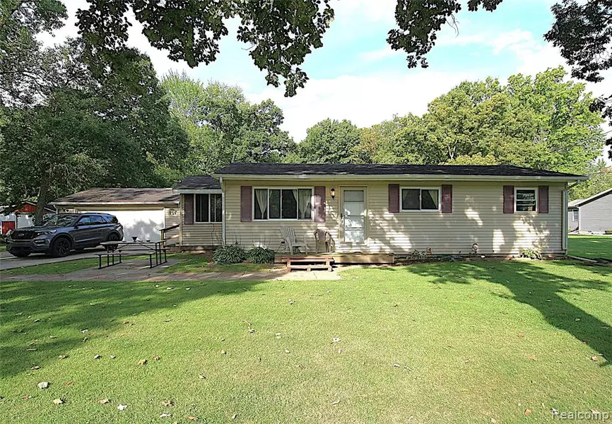 6730 FORT Road, Birch Run, MI 48415