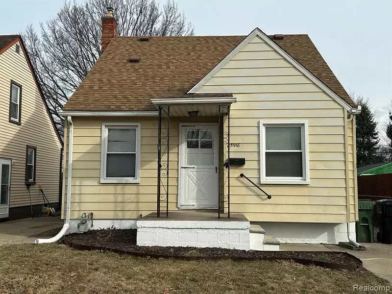15918 MEYER Avenue, Allen Park, MI 48101