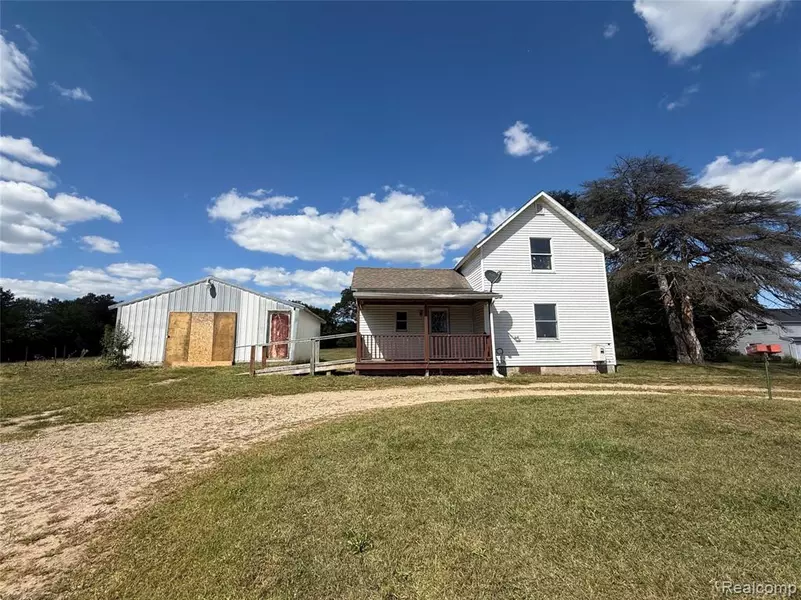 318 Polly Street, Perry, MI 48872