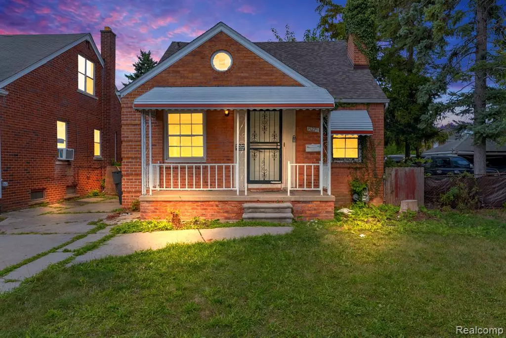 Detroit, MI 48205,15275 Eastburn Street