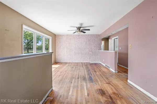 Roseville, MI 48066,15225 Common Road