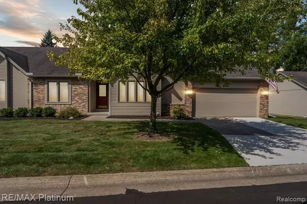 8230 Sawgrass Trail, Grand Blanc, MI 48439