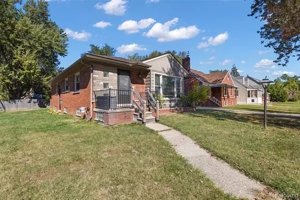Hazel Park, MI 48030,505 E Meyers Avenue