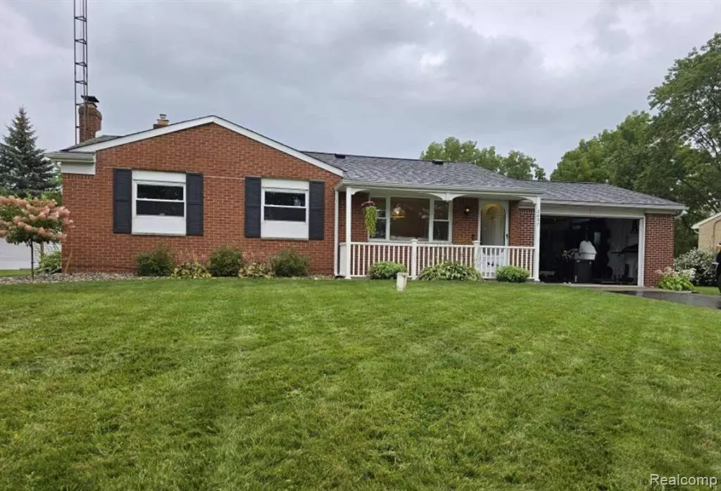 Flint, MI 48507,2057 Forest Heights Drive