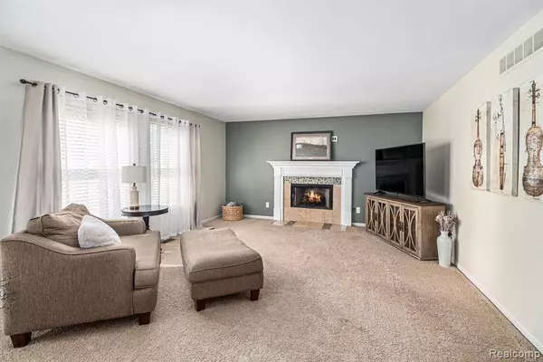 Howell, MI 48843,3429 Snowden Lane