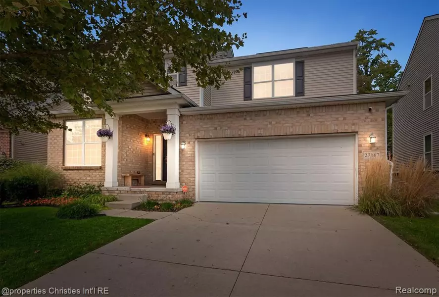 27087 Victoria Road, Novi, MI