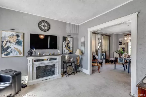 Detroit, MI 48214,7743 E Canfield Street