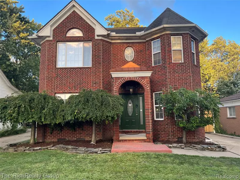 5373 Katherine Street, Dearborn Heights, MI 48125