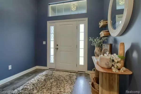 New Boston, MI 48164,31614 Beaver Circle