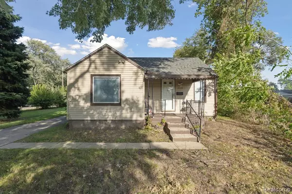 Dearborn Heights, MI 48125,5315 Edgewood Street