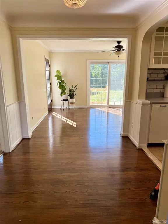 Berkley, MI 48072,2399 Royal Avenue