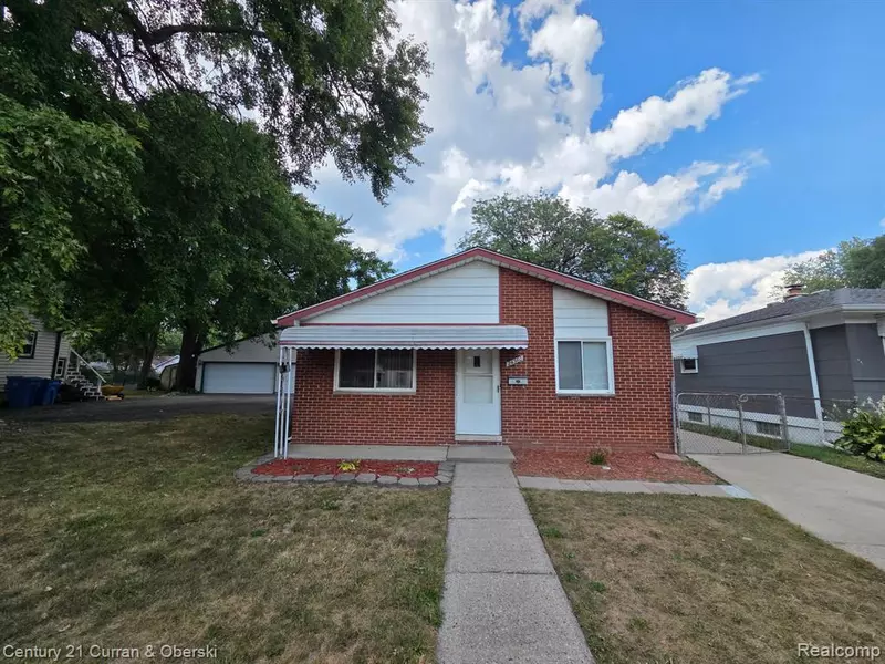 24360 Pennie Street, Dearborn Heights, MI 48125
