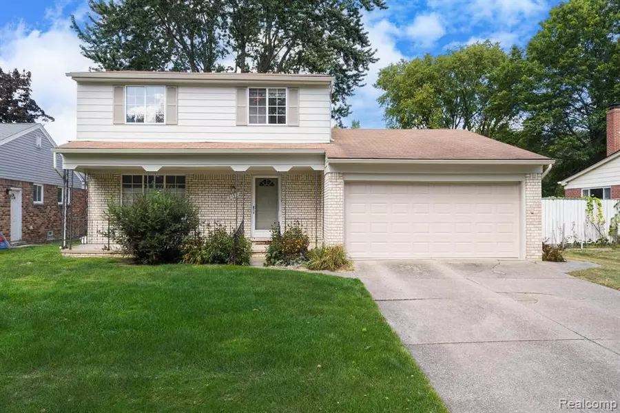 2197 Niagara, Troy, MI 48083