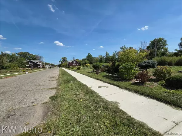 Detroit, MI 48205,14166 Mayfield Street