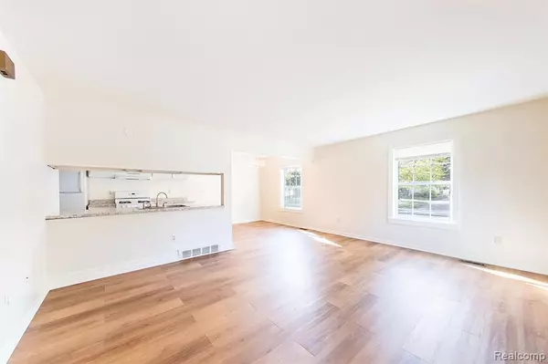 Novi, MI 48167,41783 Onaway Drive