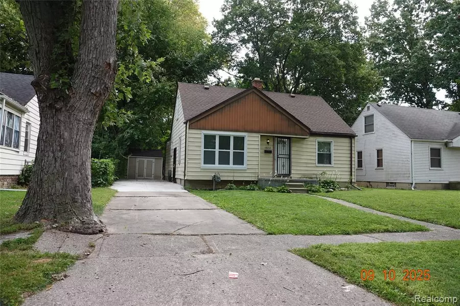 18212 Fenton Street, Detroit, MI 48219