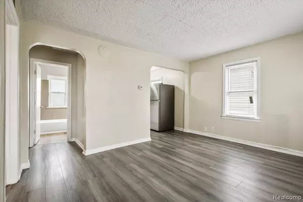 Hazel Park, MI 48030,1771 E George Avenue