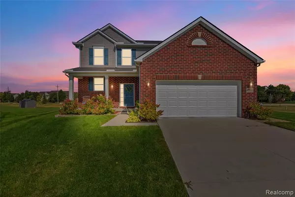 48993 Cold Rise Court, Macomb, MI 48042