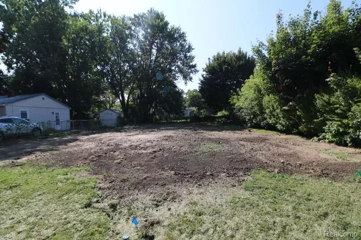 Burton, MI 48529,1382 Norton Street