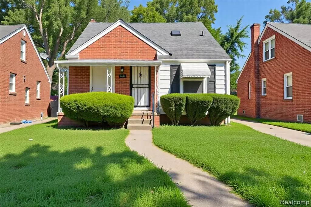 Detroit, MI 48228,9976 Warwick Street