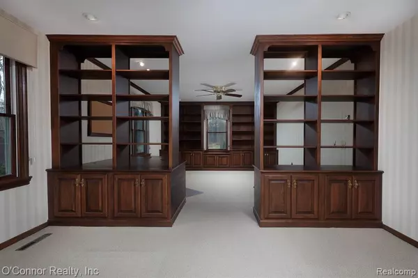 MI 48049,3465 West Drive