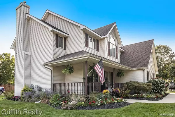 Howell, MI 48843,627 W Caledonia Street