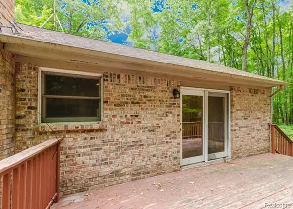 Farwell, MI 48622,4840 Elm Run