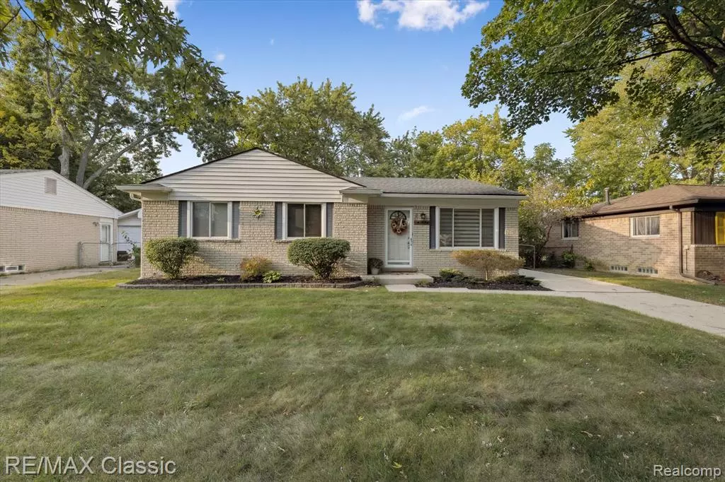 Van Buren, MI 48111,41458 Coolidge Street