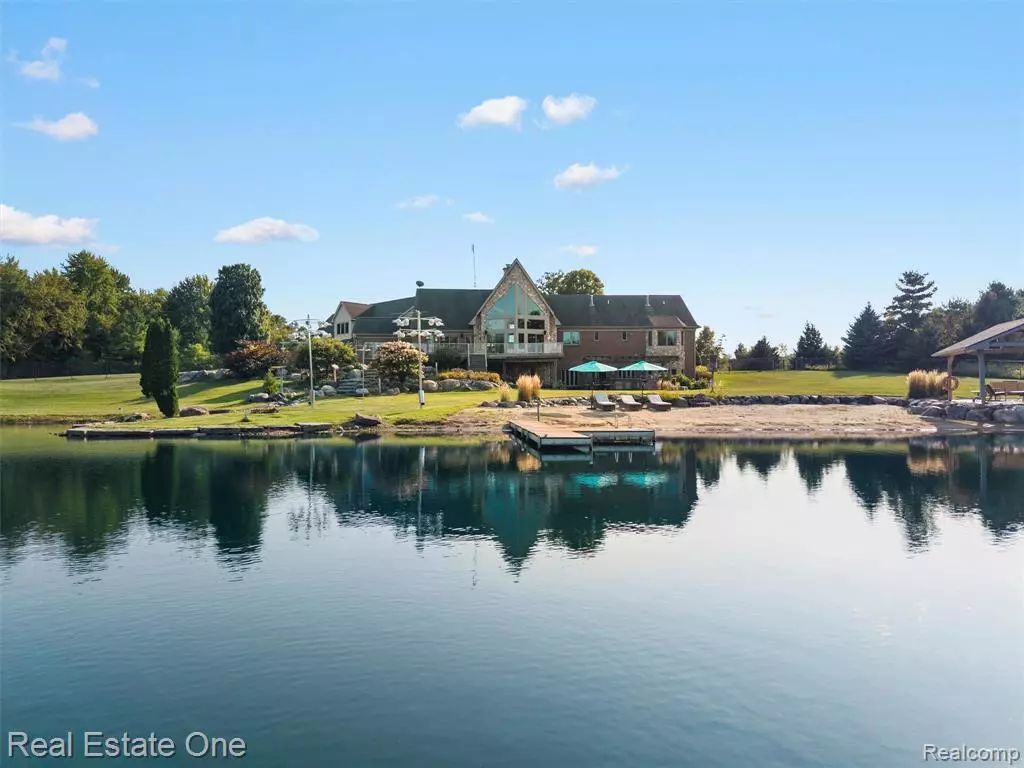 Lapeer, MI 48446,3292 W Sutton Road