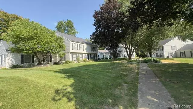 2148 Painted Post Drive, Flushing, MI 48433