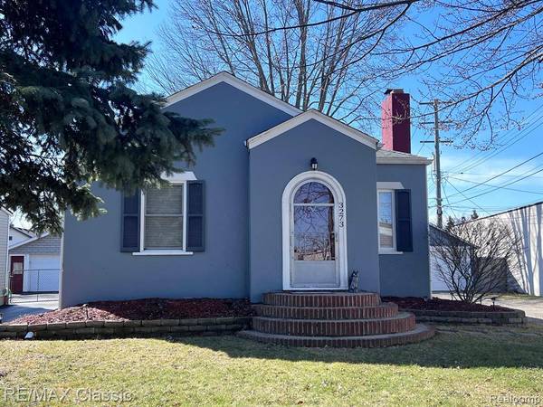 3273 MILLWALL Avenue, Keego Harbor, MI 48320