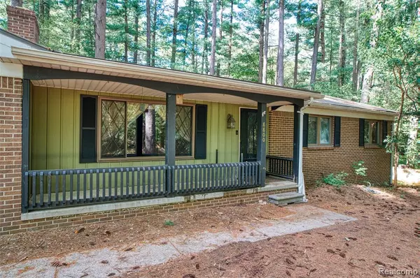 Brighton, MI 48116,8800 Evergreen Road