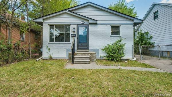 8725 Packard Avenue, Warren, MI 48089