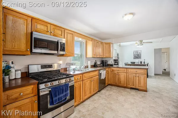 Ray, MI,59290 North Avenue