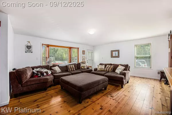 Ray, MI,59290 North Avenue