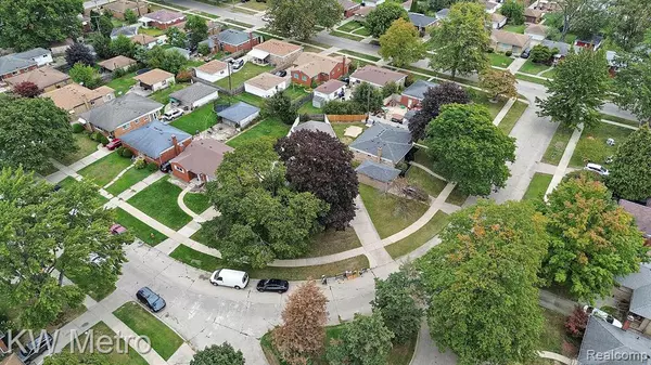 Redford, MI 48239,9168 Rockland