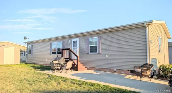 6272 Chadwick, Fenton, MI 48430