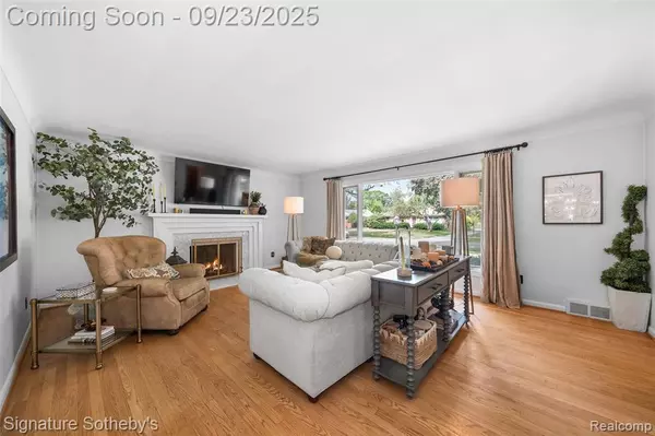 Beverly Hills, MI 48025,16207 Wetherby Street