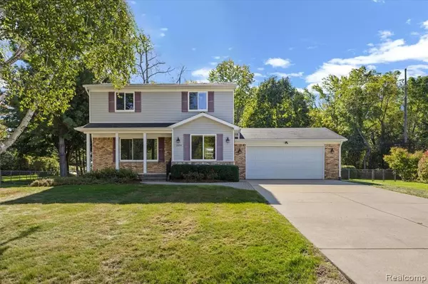 Waterford, MI 48329,2854 Beacham Drive