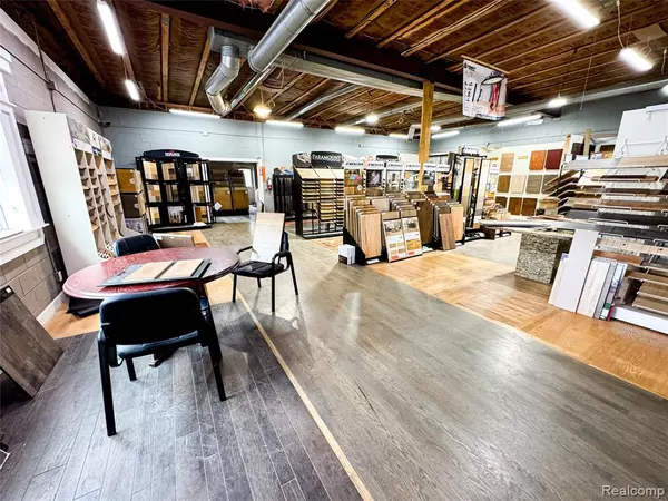 Davisburg, MI,16745 Dixie Highway